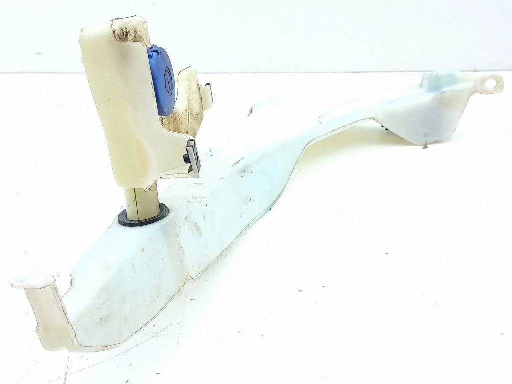 Windshield washer fluid reservoir/tank – Peugeot 508 II (2018-)