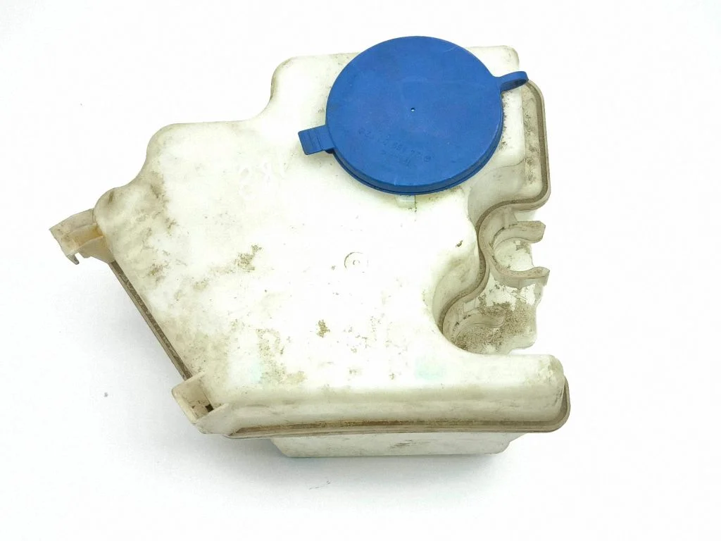 Windshield washer fluid reservoir/tank 1698690220