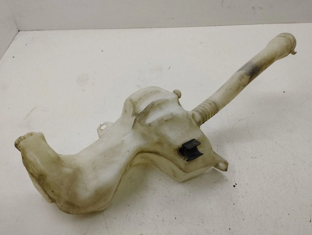 Windshield washer fluid reservoir/tank 40244085