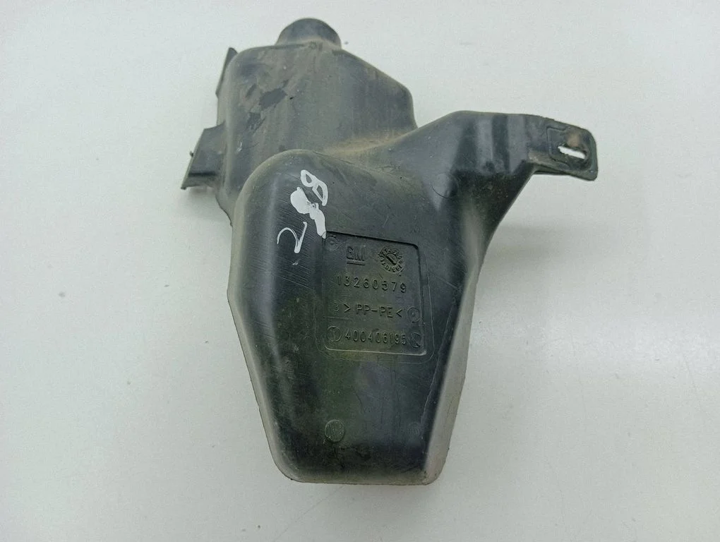 Windshield washer fluid reservoir/tank – Opel Astra H (2004-2012)