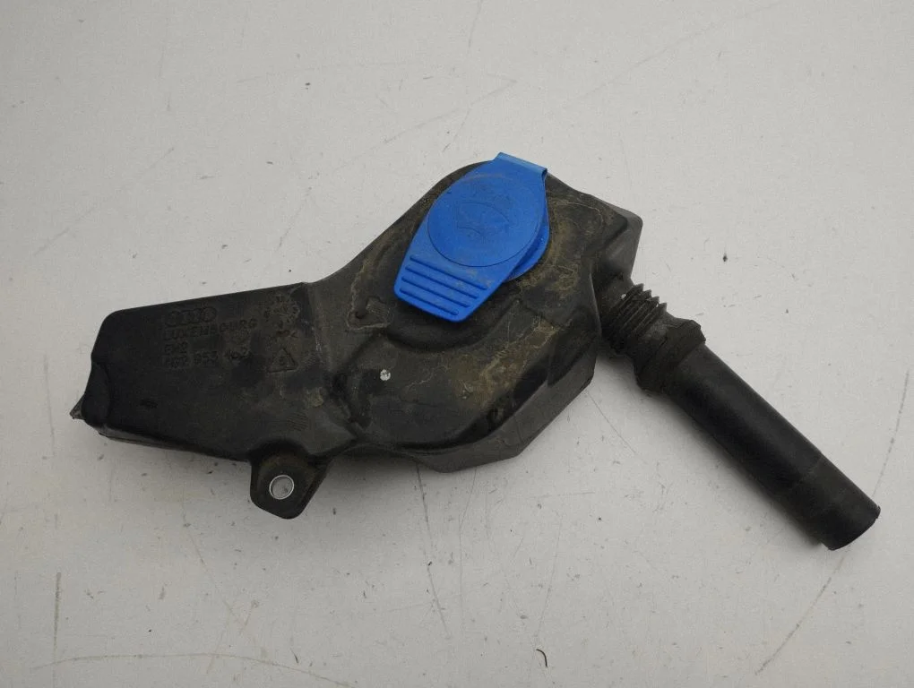 Windshield washer fluid reservoir/tank 4G2955462