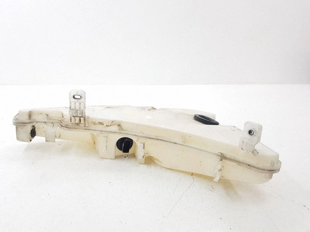 Windshield washer fluid reservoir/tank 4G8955451