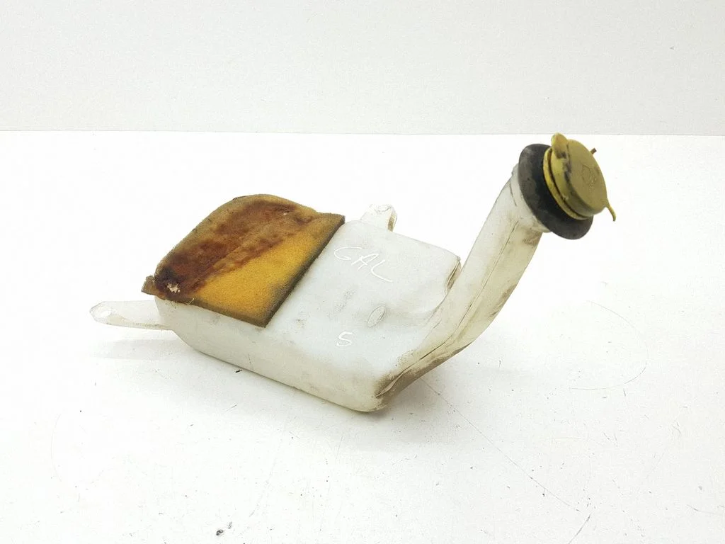 Windshield washer fluid reservoir/tank 85GG17618CA