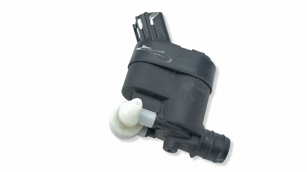 Windscreen/windshield washer pump 985102W500