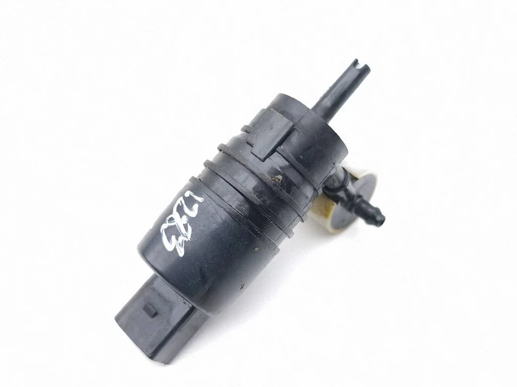 Klaasipesuvedeliku pump (klaaside) – Mini Cooper Countryman F60 (2017-)