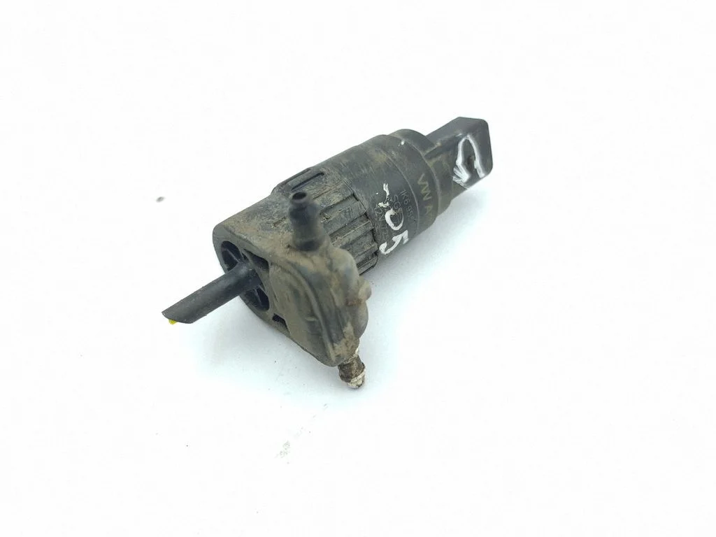 Windscreen/windshield washer pump 1K6955651