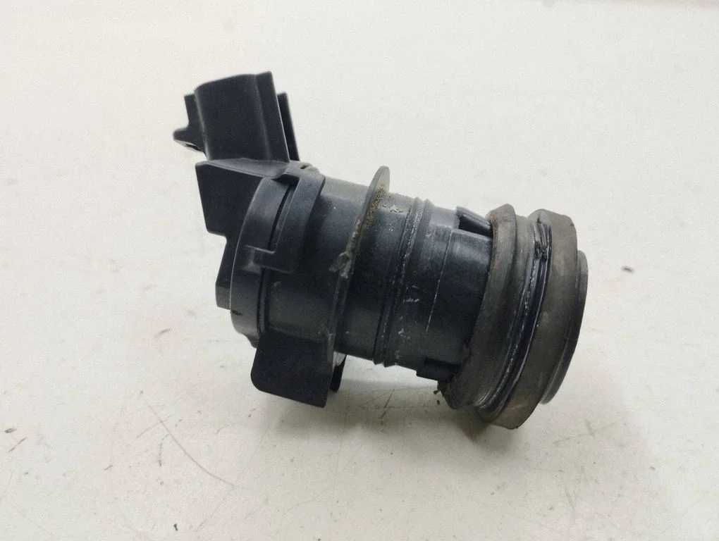 Windscreen/windshield washer pump 8603109120