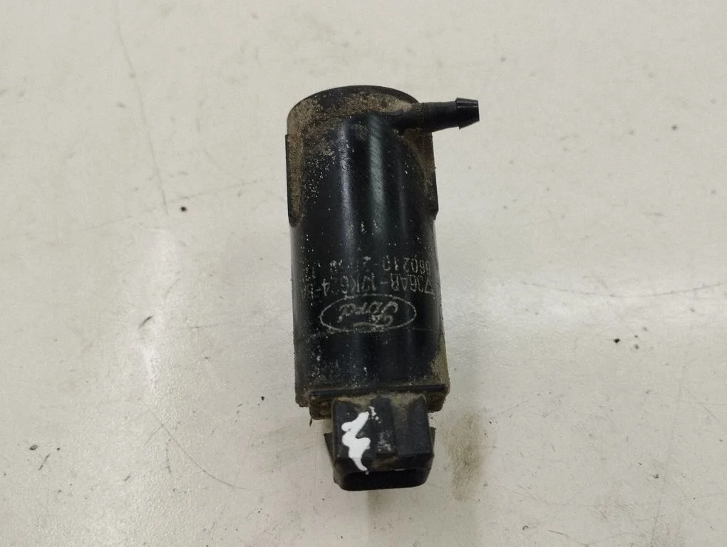 Windscreen/windshield washer pump 36AB17K624BA
