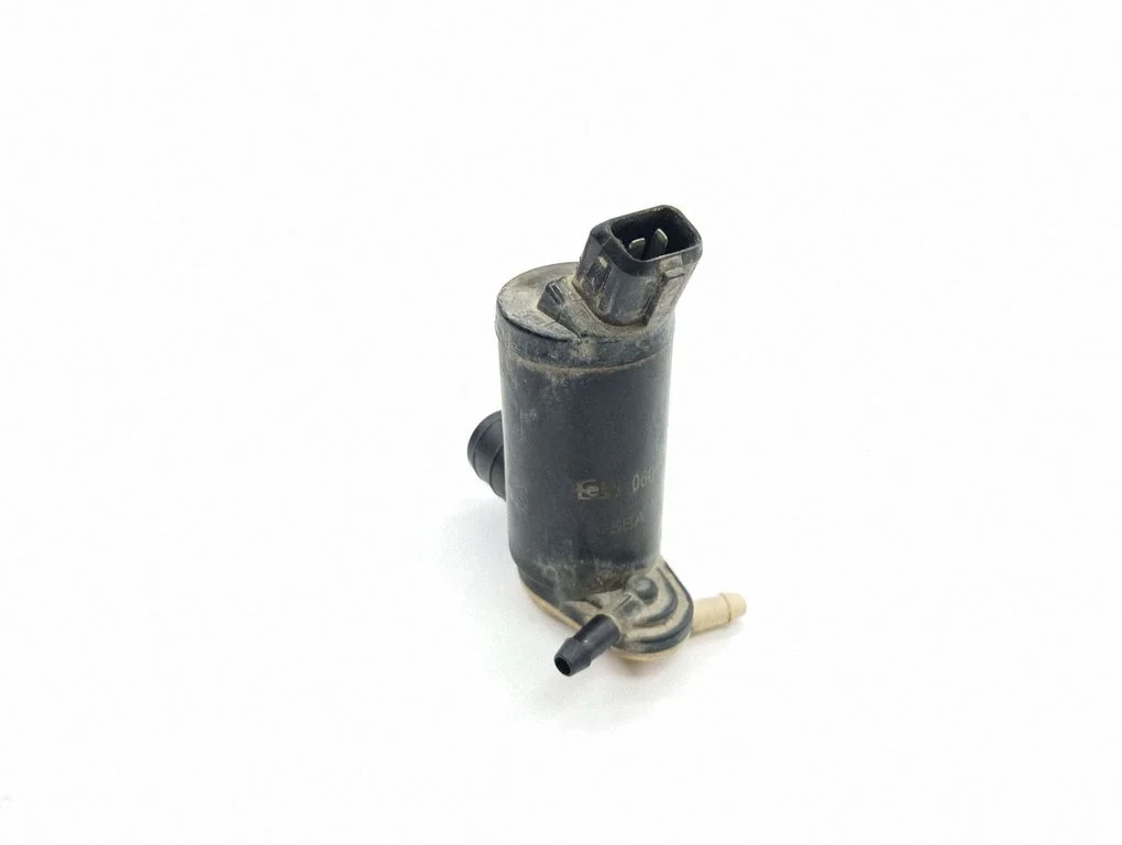 Windscreen/windshield washer pump 06084