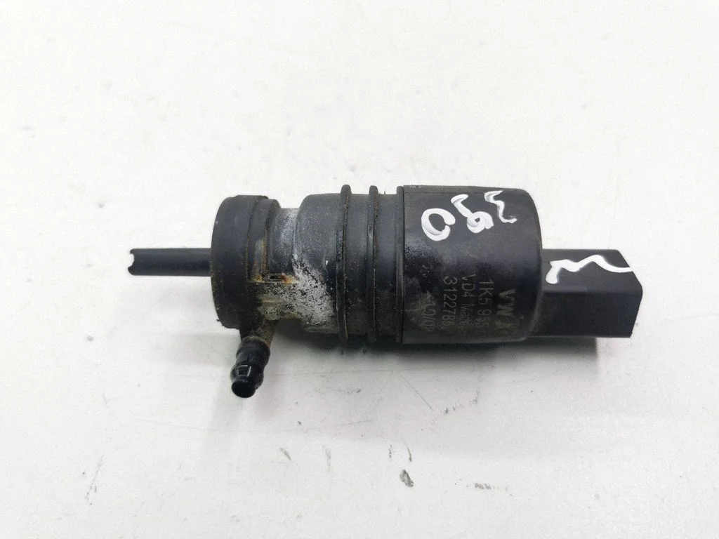 Klaasipesuvedeliku pump (klaaside) – Seat Toledo I (1L) (1991-1999)
