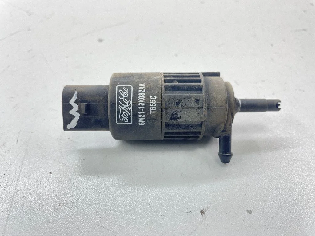 Windscreen/windshield washer pump 6M2113K082AA