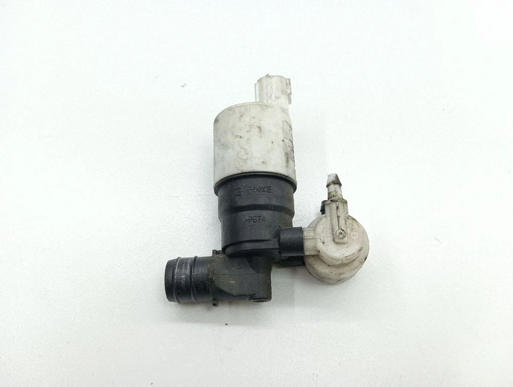 Pompka spryskiwacza szyb BK2117K624