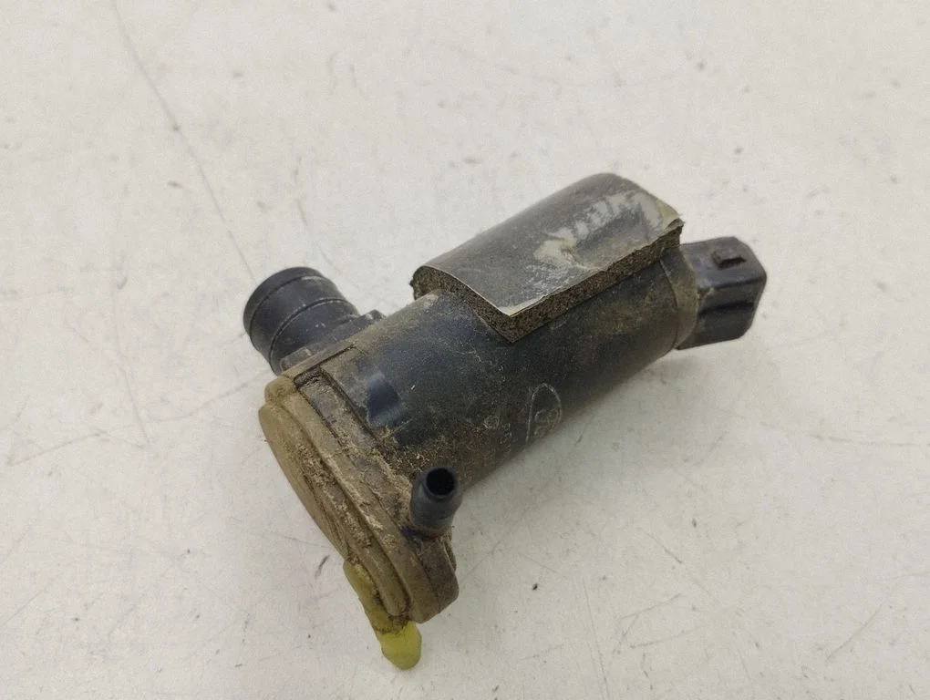 Windscreen/windshield washer pump BB17K624BA