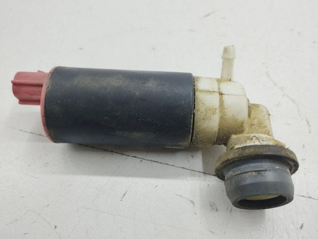 Windscreen/windshield washer pump