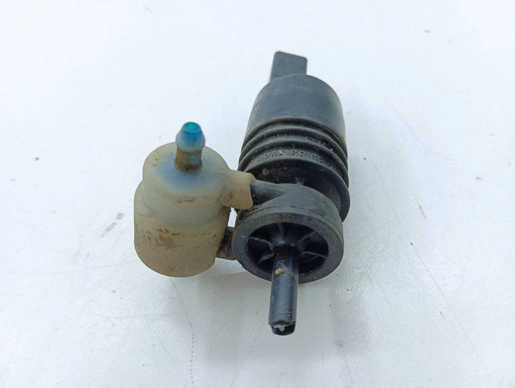 Windscreen/windshield washer pump 3240117