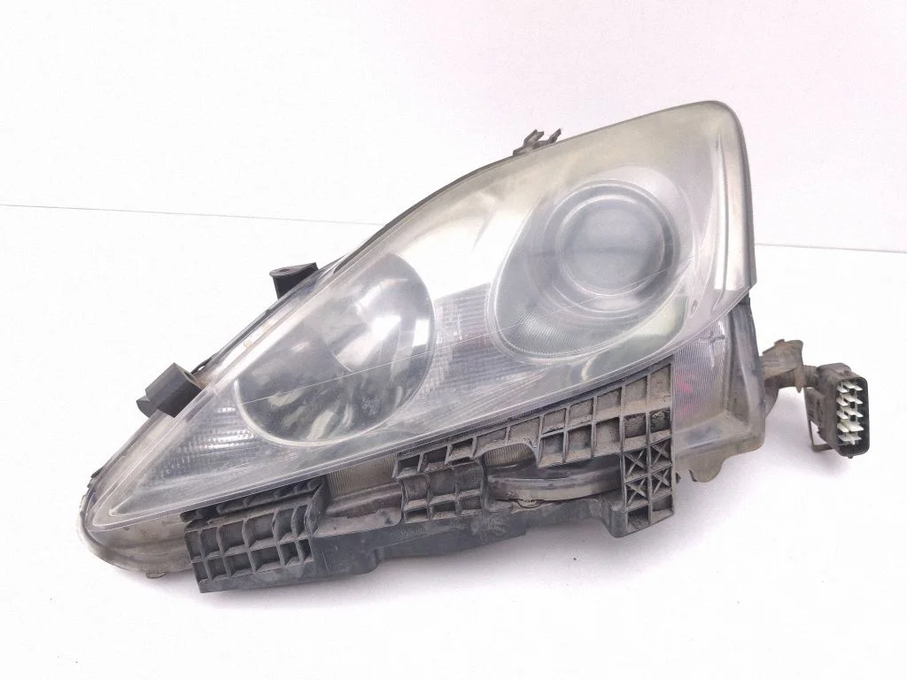 Headlight/headlamp – left