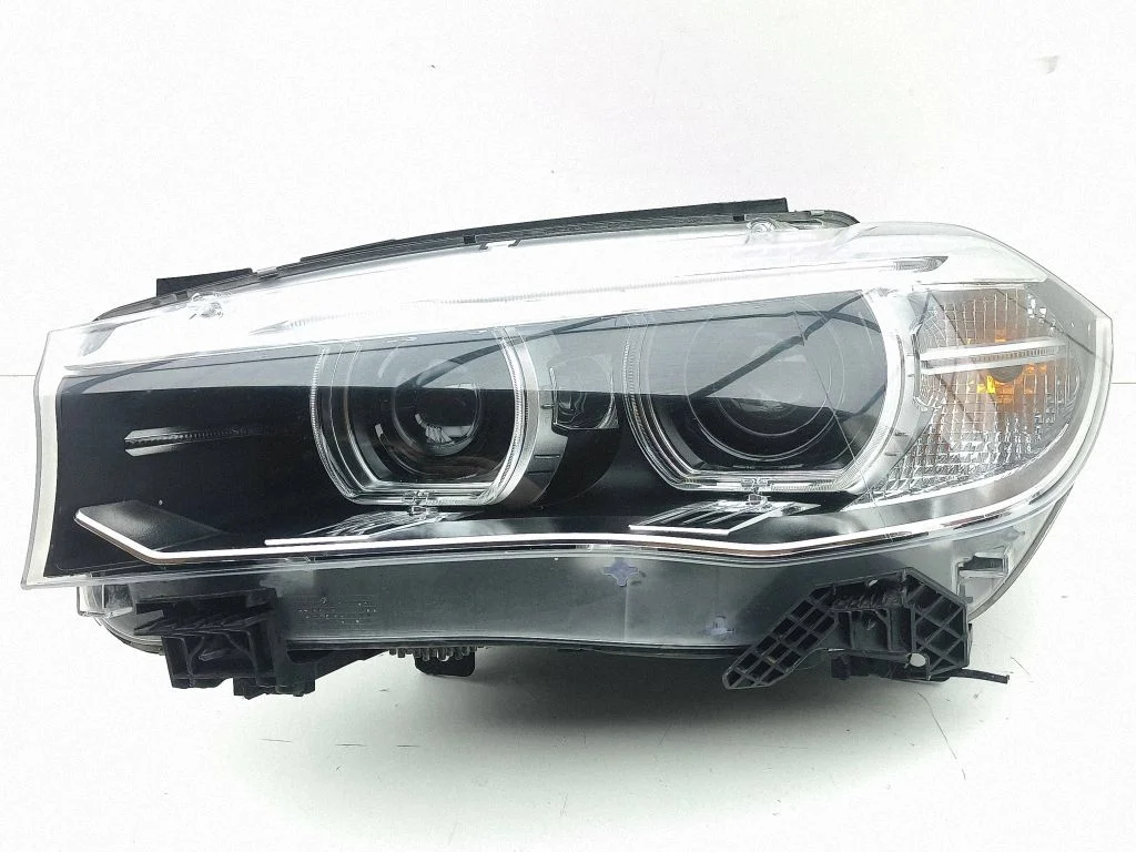 Headlight/headlamp 7317103