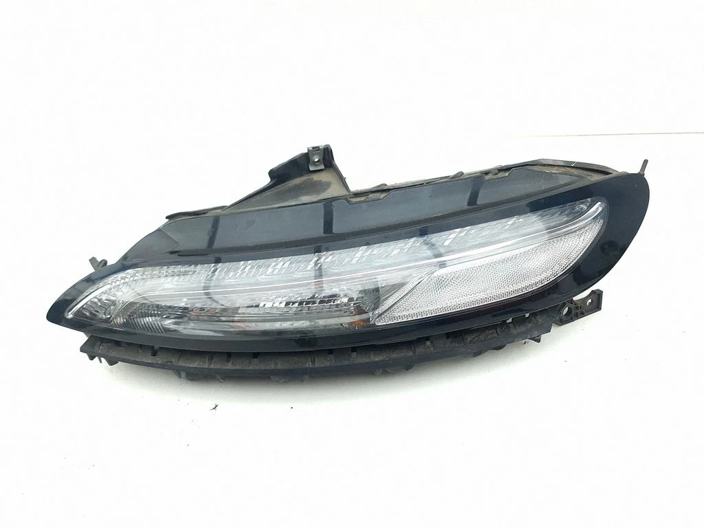 Headlight/headlamp 68157105AL