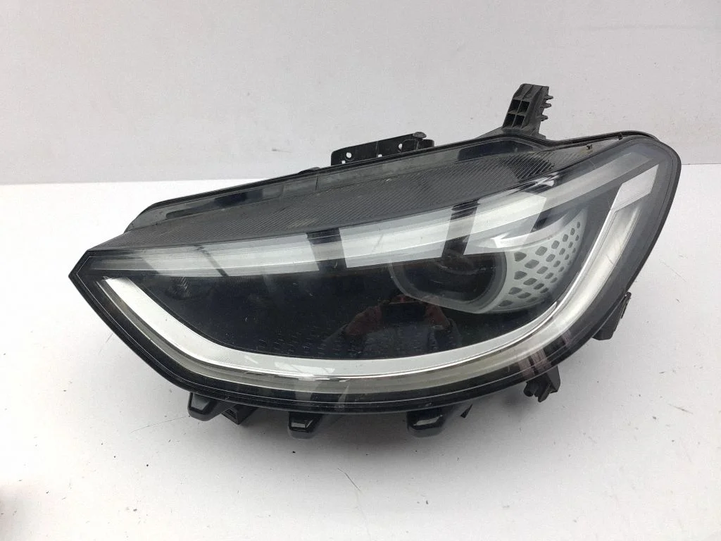 Reflektor 10C941035B