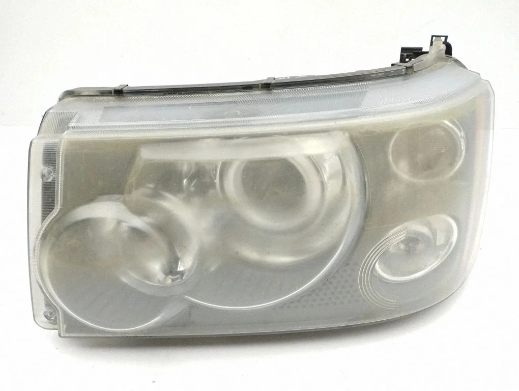 Priekšējais lukturis XBC501533LZN