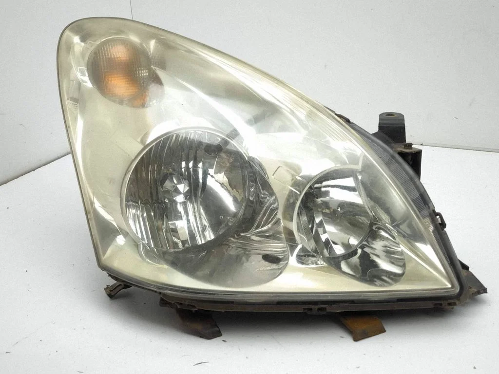 Headlight/headlamp – right