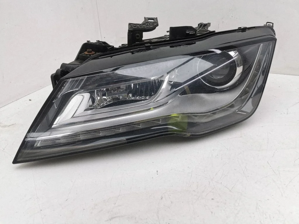 Headlight/headlamp 4G8941005D