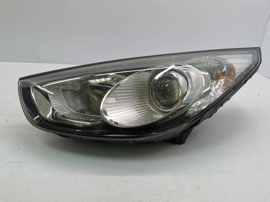 Headlight/headlamp 02A011800