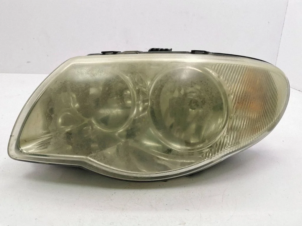 Headlight/headlamp 04857831AB