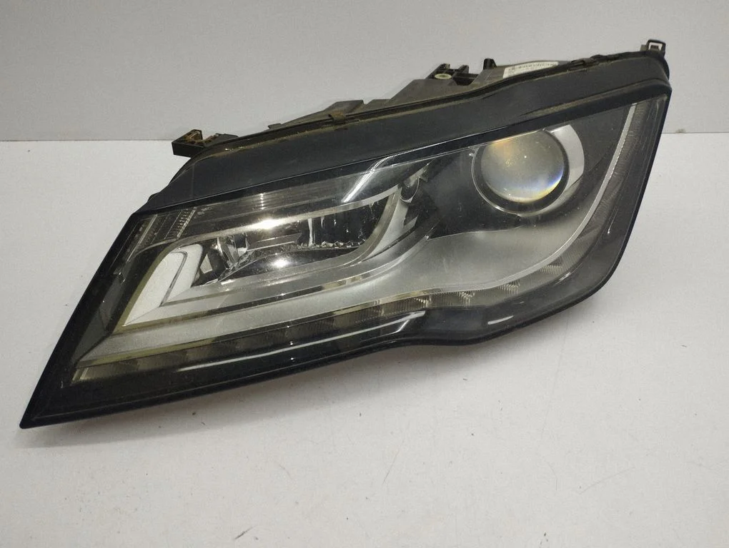 Headlight/headlamp 4G8941005A