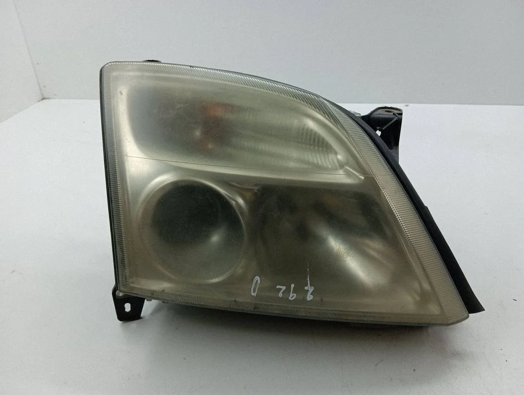Headlight/headlamp 15588800