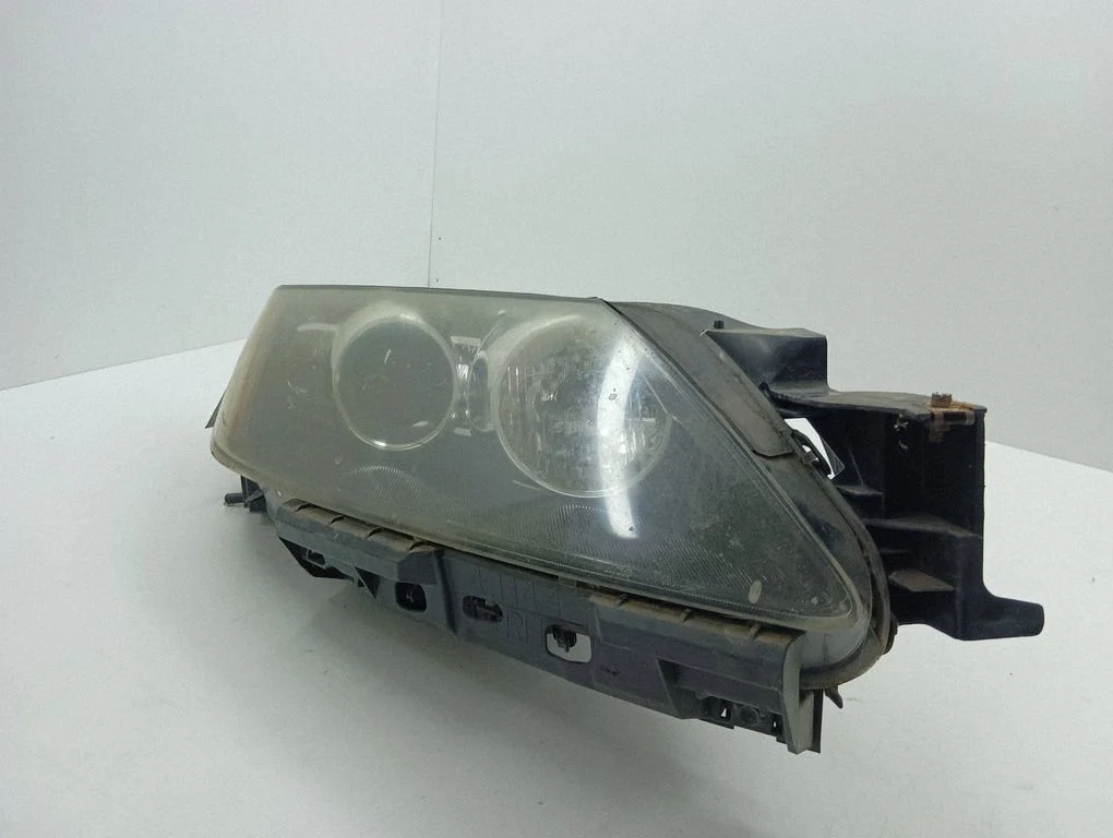 Headlight/headlamp E22151030