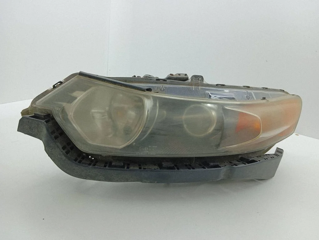 Headlight/headlamp XG02A