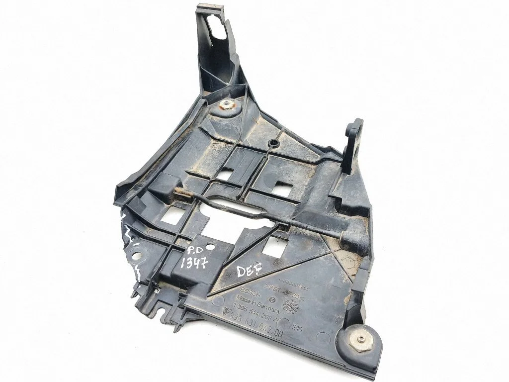 Headlight/headlamp mounting bracket – Porsche 911 996 (1997-2005)