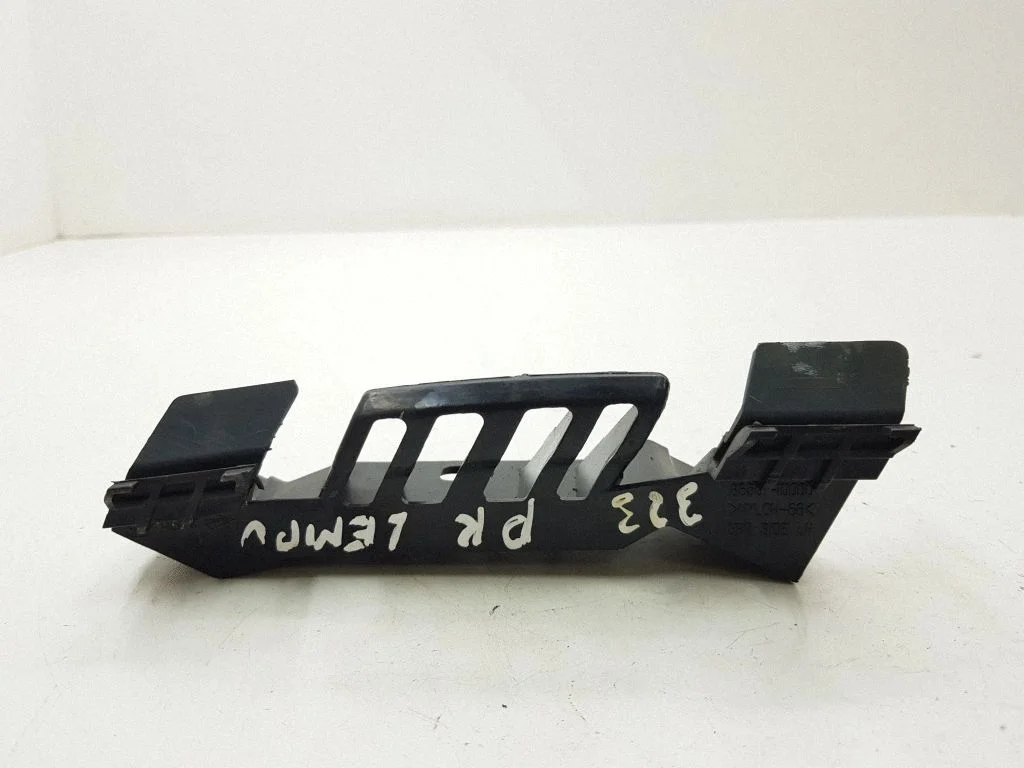 Headlight/headlamp mounting bracket 865511D000