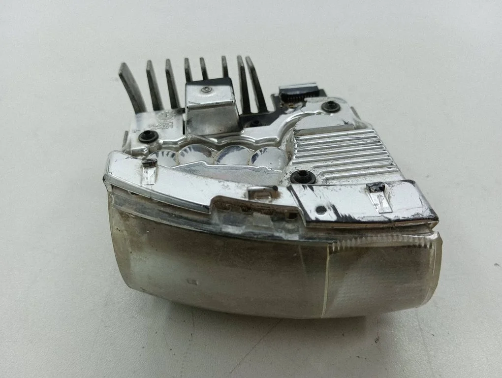 Headlight part L303750