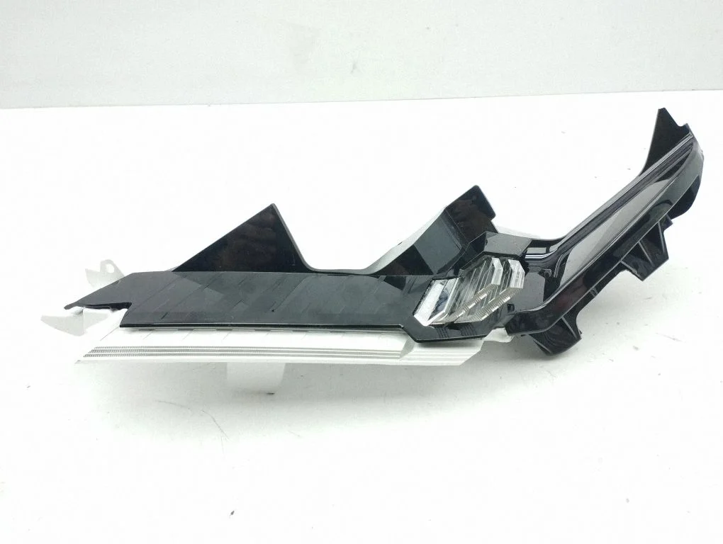 Headlight part – left
