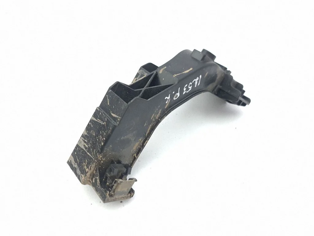 Headlight/headlamp mounting bracket 64117AT000