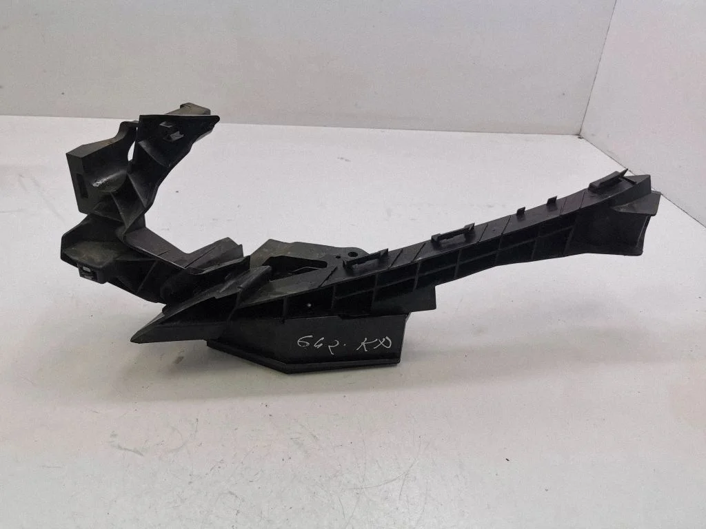 Esitule kinnitusklamber 71190T1GAG00152