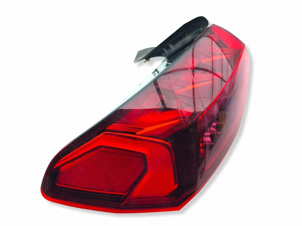 Rear/tail lights 8Y0945207