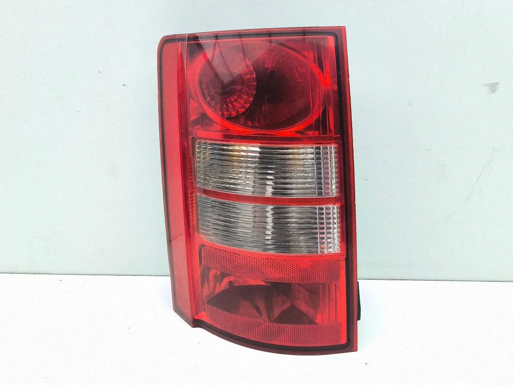 Rear/tail lights 05113203AA