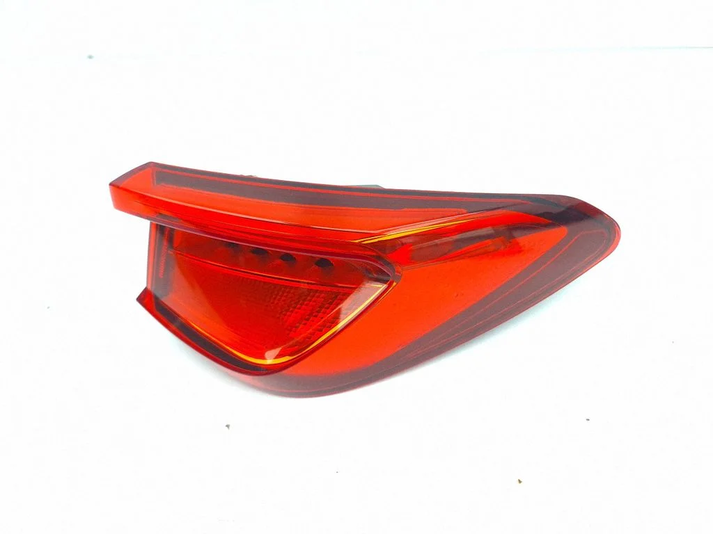 Rear/tail lights 5FA945096