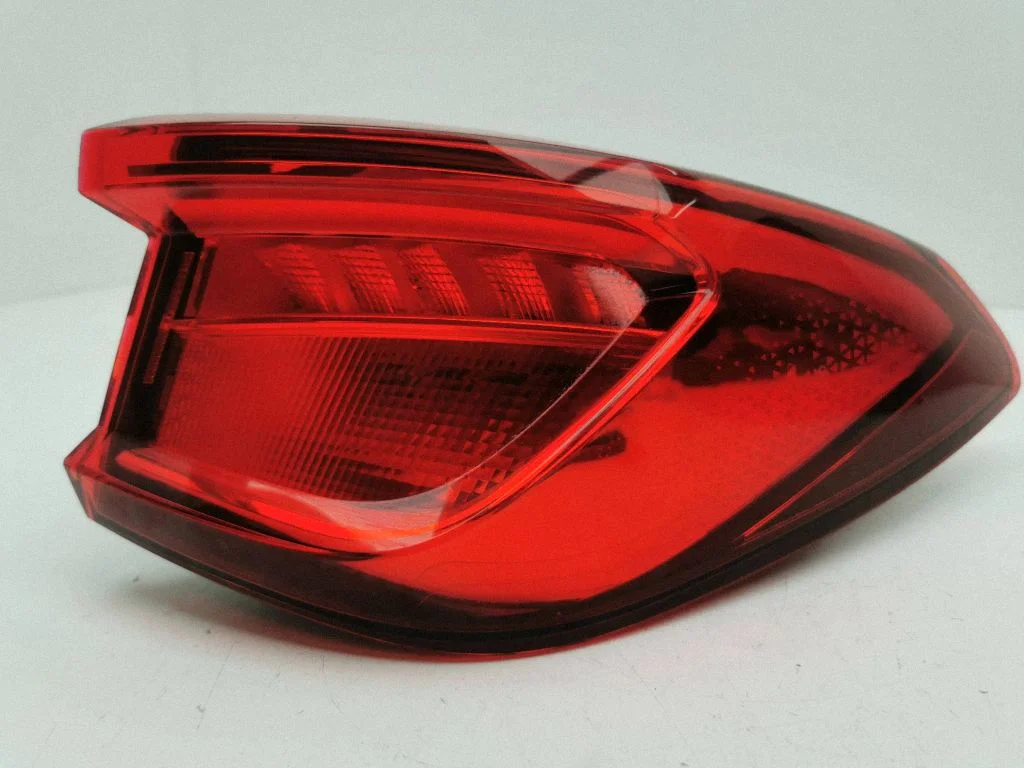 Rear/tail lights 5FA945096