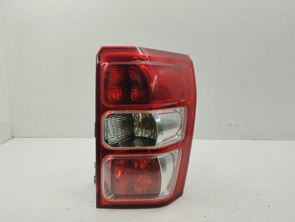 Rear/tail lights E131504