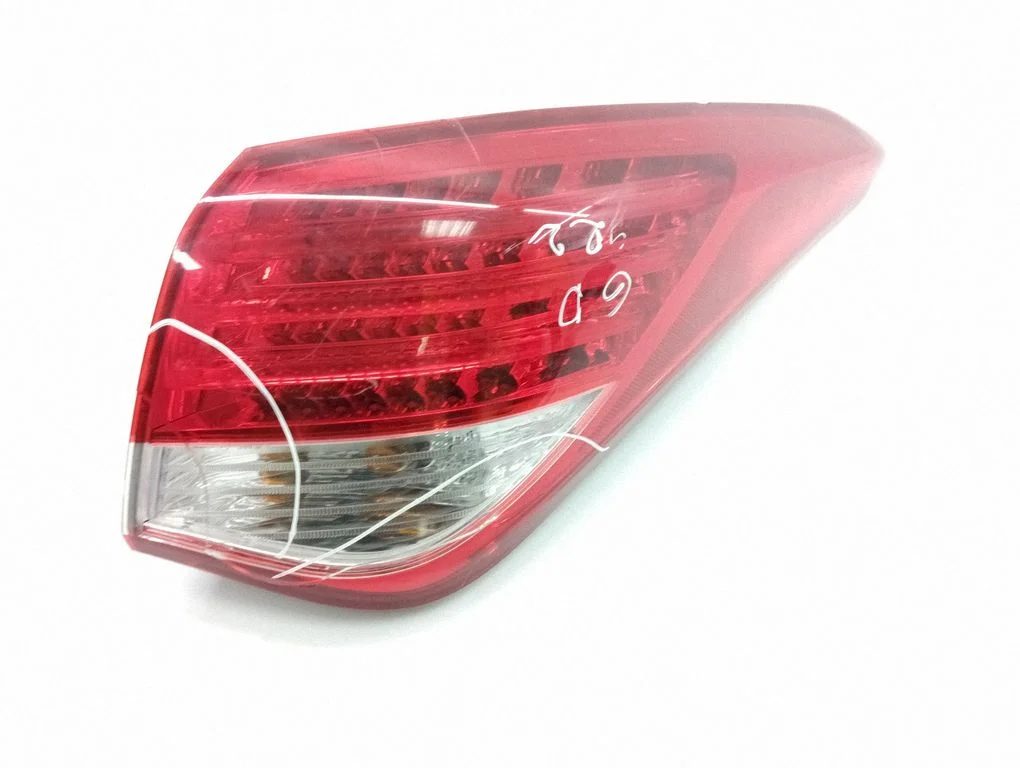 Rear/tail lights 924023Z3