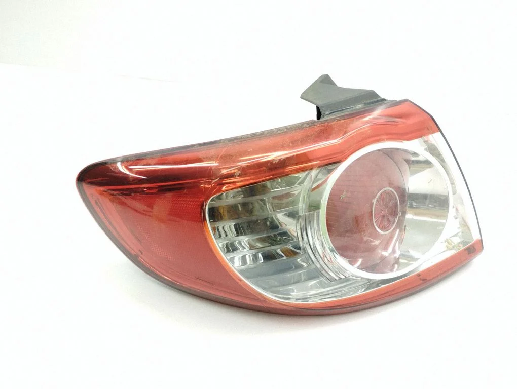 Rear/tail lights 924012B5