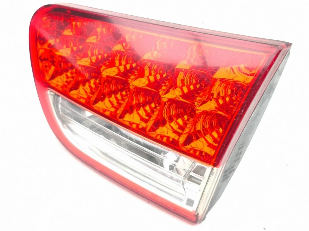 Tailgate rear/tail lights 1146380R