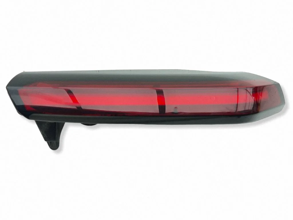 Tailgate rear/tail lights 9831120580