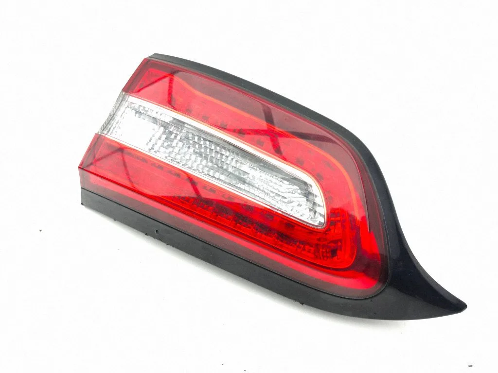 Tailgate rear/tail lights 68102920AC