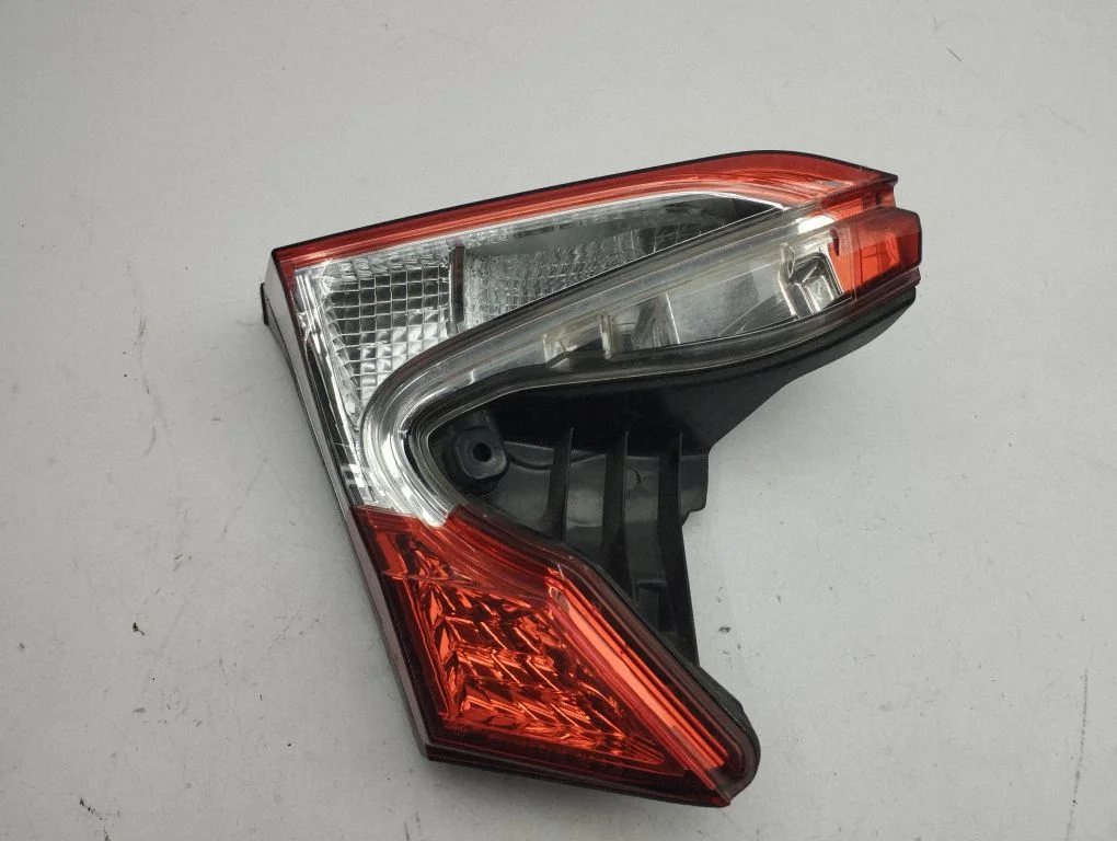 Tailgate rear/tail lights – Toyota C-HR I (2016-2023)