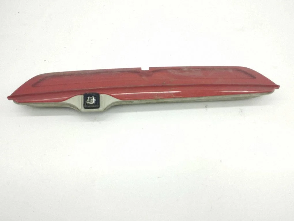 Papildu stopgaismas lukturis – Mercedes-Benz B klase W246 W242 (2011-2017)